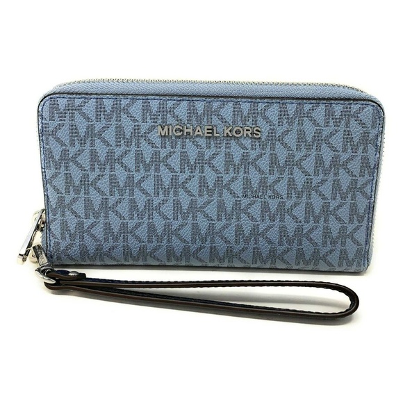 Michael Kors Jet Set Travel Large Wallet Pale Blue - Picture 1 of 4